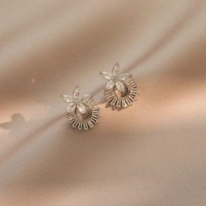 Flower Cubic Zirconia Stud Earrings Elegant Radiant Circle Micro Inlaid Korean Style Vintage Jewelry For Women