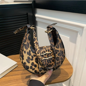 Bolso de hombro media luna retro con estampado de leopardo y detalles de metal dorado
