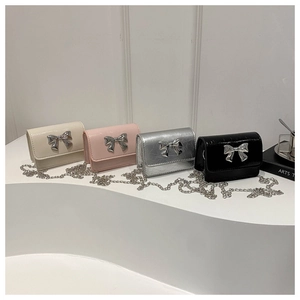 Mini Crossbody Bag PU Leather Metallic Bow Decoration Chain Strap Fashion Small Square Shoulder Bag For Women