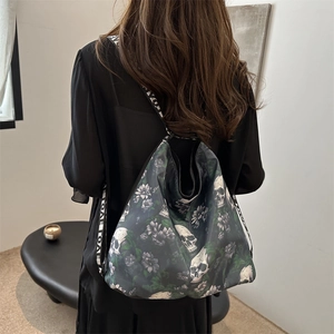 Sac à dos nylon pour femme avec motif crâne et fleurs, bretelles LOVE et grande capacité