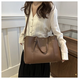 Minimalist large capacity brown PU leather tote bag with adjustable shoulder strap for women