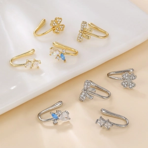 Set di finti piercing al naso con fiocco e trifoglio in rame placcato oro 18k