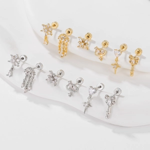 Sparkling zircon tassel snowflake heart ear cuff set in gold and silver plating