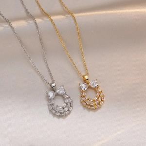 Shiny Zircon Bowknot Horseshoe Pendant Necklace Titanium Steel Elegant Fashion Clavicle Chain For Women Jewelry