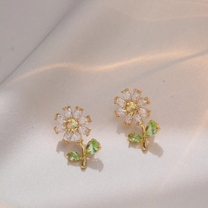Daisy Flower Stud Earrings Copper Colorful Zircon Sweet Elegant Korean Style Dainty Floral Jewelry For Women Girls