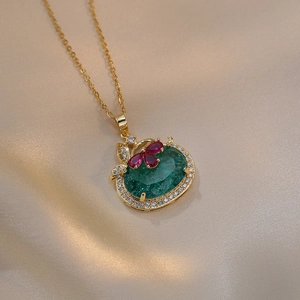 Collier Pendentif Vintage En Acier Inoxydable Avec Pierre Gemme Verte Fleur Rouge Zircon Bijoux Élégants Pour Femmes