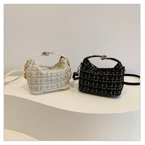 Women Tweed Shoulder Bag Small Underarm Crossbody Bag With Gold Metal Buckle Chic Woven Purse For Casual Travel Dating