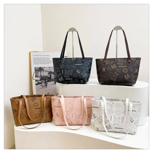 Retro large capacity tote bags in five colors with vintage monogram patterns
