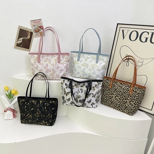 Modern jacquard tote bags with butterfly prints and leopard pattern in five colors