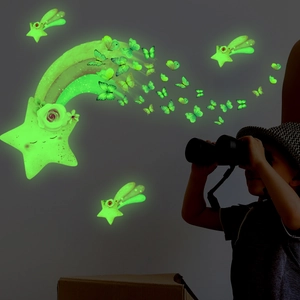 Autocollants muraux lumineux avec étoiles brillantes, météores arc-en-ciel et papillons