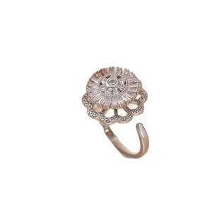 Bague tournesol élégante en or rose avec pétales en zircone et anneau réglable ouvert