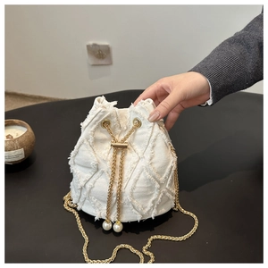 Borsa Donna Moda Denim Sfilacciato Trama a Diamante a Secchiello Con Tracolla a Catena Oro Perla Artificial Coulisse Borsa
