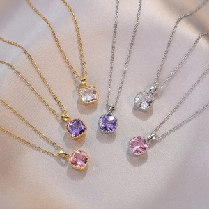 Collier Pendentif En Zircon Coupe Carrée Chaîne En Acier Titane Bijoux Mode Géométriques Élégants Pour Femmes