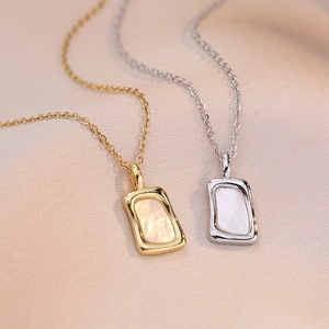 Collier Pendentif Rectangle Acier Titane Incrusté De Nacre Géométrique Minimaliste Chaîne Clavicule Pour Femmes