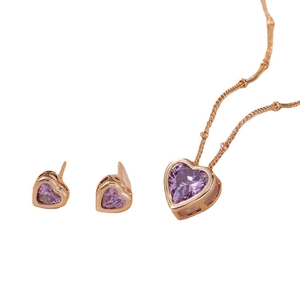 Parure cœur en or rose avec collier pendentif en zircon violet et boucles d'oreilles