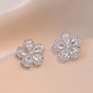 Shiny Flower Stud Earrings Copper Zircon Petal Elegant Daily Fashion Jewelry Women