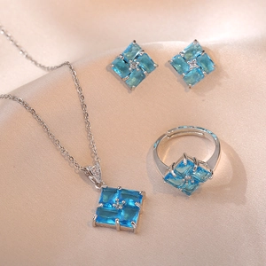 Bijoux En Acier Titane Géométrique Zircon Bleu Collier Boucles D'oreilles Bague Réglable Mode Luxe Femmes