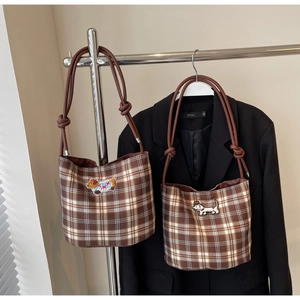Vintage Brown Plaid Fabric Bucket Bag With Dog Embroidery Cute Retro Casual Shoulder Bag For Women Daily Work Commute