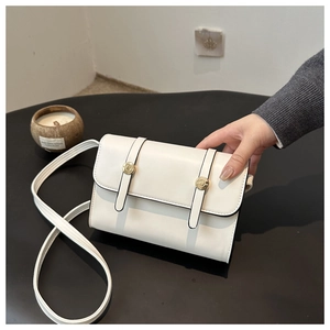 Retro PU Leather Small Square Crossbody Bag Golden Round Buckle Street Trend Shoulder Messenger Bag Everyday Commute Satchel