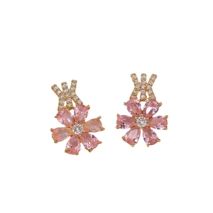 Elegant 925 silver needle pink zircon flower stud earrings with gold plating finish
