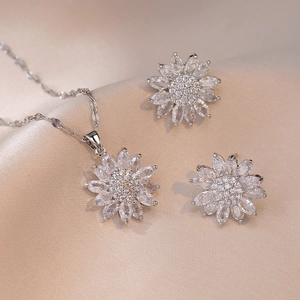 Parure bijoux fleur de tournesol en argent avec collier et boucles d'oreilles zircon