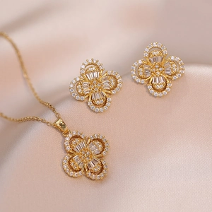 Four Leaf Clover Flower Zircon Pendant Necklace And Earrings Titanium Steel Jewelry Elegant Trendy Women