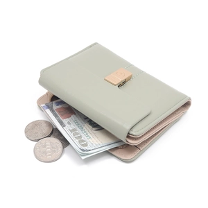 Portefeuille vert menthe en cuir PU avec boucle coeur et intérieur rose poudré