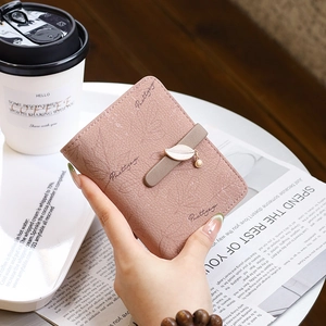 Portafoglio Corto da Donna con Chiusura a Foglia Mini Carino in Pelle PU a 3 Pieghe Compatto Porta Carte Borsa Monete per Donna Regalo Viaggio Quotidiano