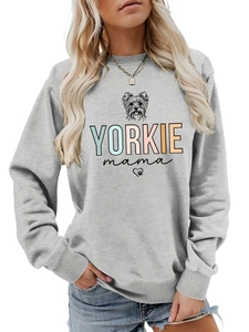 Nahaufnahme der Rippbündchen und des grauen Baumwollstoffs des Yorkie Mama Sweatshirts