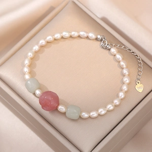 Bracelet élégant en argent S925 avec perles naturelles, fleur sculptée et perles vertes