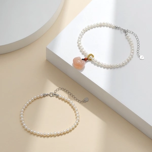 S925 silver freshwater pearl bracelet with pink heart agate and s925 heart pendant