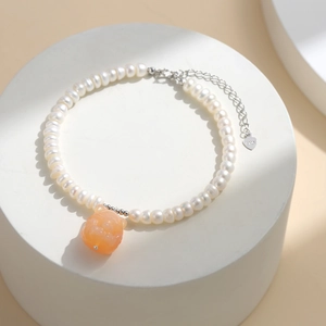 Elegante bracciale di perle d'acqua dolce in argento S925 con ciondolo gatto arancione