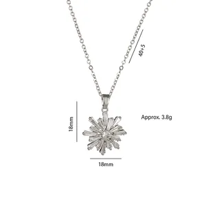 Collier flocon de neige en argent avec pendentif zircon et dimensions détaillées