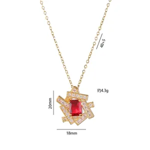 Goldene Titanstahl-Halskette mit rechteckigem rotem Zirkonia-Anhänger und Geometrie