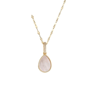 Elegante collana dorata con pendente a goccia in madreperla e dettagli in zirconi