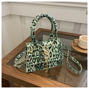 French Niche Design Leopard Print Small Square Handbag For Women Vintage PU Leather Tassel Crossbody Bag With Adjustable Strap