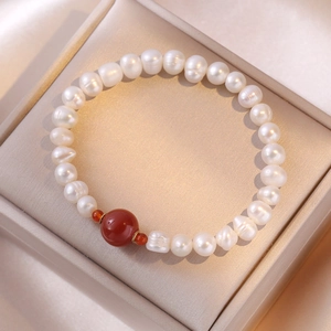 Bracelet Élégant En Perles D'eau Douce Naturelles Avec Perle D'agate Rouge Style Baroque Rétro Bijou Minimaliste Femme
