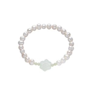 Elegante bracciale di perle d'acqua dolce con rosa in pietra di giada verde centrale