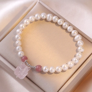 Bracelet perles d'eau douce S925 avec pendentif renard en quartz rose sur soie