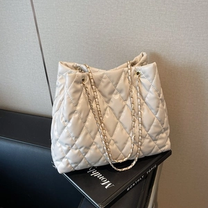Quilted Rhombic Tote Bag PU Leather Chain Strap Large Capacity Commuter Shoulder Bag For Women