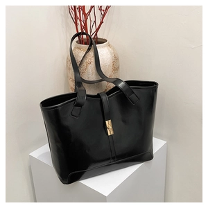 Women High Capacity PU Leather Tote Bag Large Shoulder Bag With Pendant Metal Lock Commuter Fashion Shopper Bag Daily Work