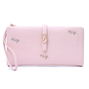 Détail du portefeuille en cuir PU rose avec broderie de feuilles et fermoir doré