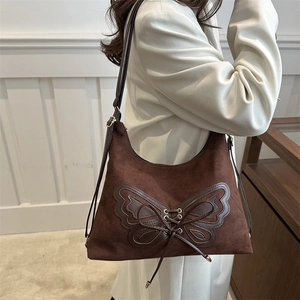 Sac fourre-tout rétro en daim marron foncé avec décor papillon et grande capacité