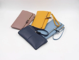 Porte-monnaie en cuir PU avec dragonne et motif litchi en rose, jaune et bleu