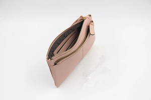 Portefeuille rose en cuir PU multicouche avec fentes pour cartes et zips dorés