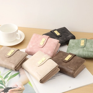 Short PU leather wallet for women with metal clasp and zipper in six pastel colors