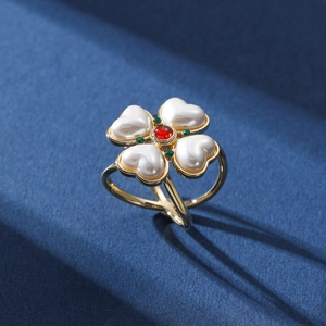 Vintage Four Leaf Flower Heart Scarf Buckle For Women Shell Inlaid Alloy Rhinestone Elegant Clothing Accessory Garment Clip