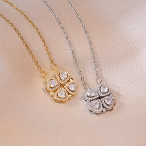 Collier trèfle et cœur convertible en finition or et argent avec pierres zircons