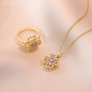 Titanium Steel Purple Zircon Rotating Four Leaf Clover Pendant Necklace And Adjustable Ring Jewelry Set For Women Gold Plated Clover Heart Flower Necklace Set