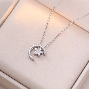 Titanstahl Zirkonia Stern Mond Anhänger Halskette Mode Schmuck Für Damen Elegante Schlüsselbeinkette Accessoires